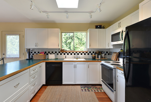 dsc_5135 at 1062 Blackburn Road, Roberts Creek, Sunshine Coast