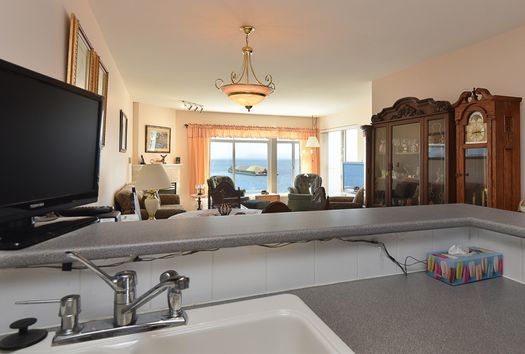 mar_4331 at 306 - 5470 Inlet Avenue, Sechelt District, Sunshine Coast