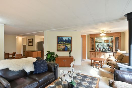 mar_6077 at 7792 Fawn Road, Halfmn Bay Secret Cv Redroofs, Sunshine Coast