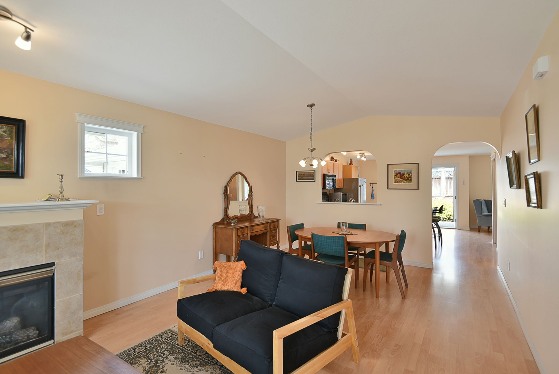 5676 Leonard Wynd, Sechelt District, Sunshine Coast  by Ali Khan - Sunshine Coast Real Estate 5676 Leonard Wynd, Sechelt District, Sunshine Coast