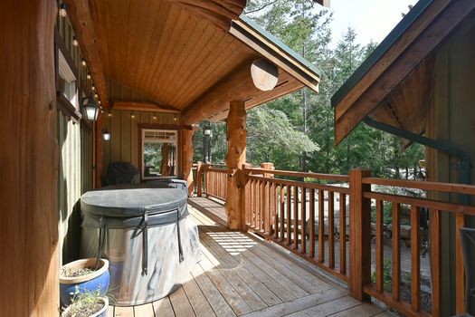 mar_9240 at 9223 Regal Road, Halfmn Bay Secret Cv Redroofs, Sunshine Coast