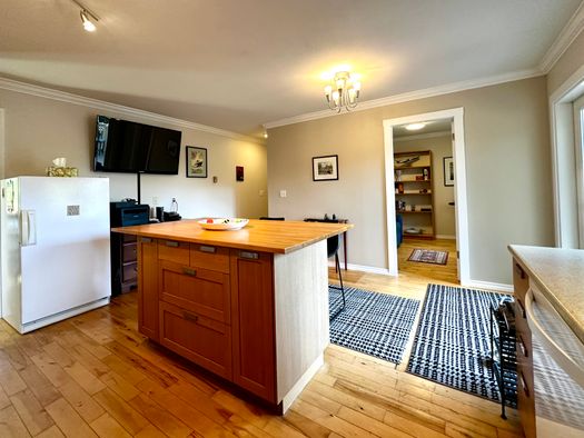 img_5504 at 6383 Norwest Bay Road, Sechelt District, Sunshine Coast