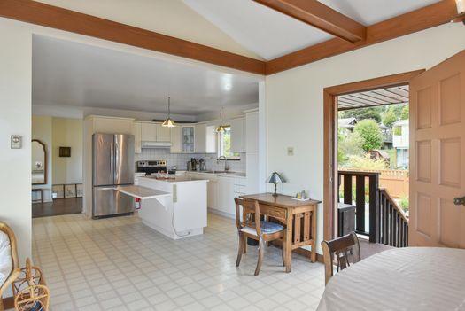 mar_4882 at 4938 Laurel Avenue, Sechelt District, Sunshine Coast