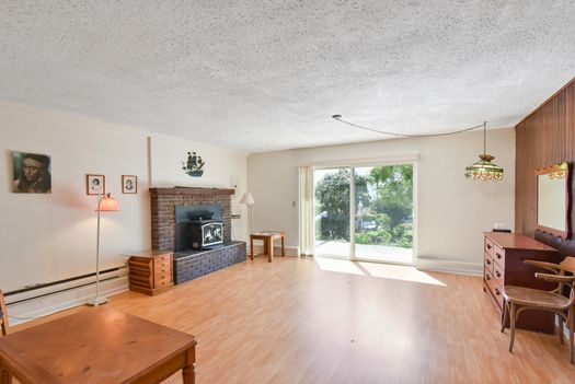 mar_4912 at 4938 Laurel Avenue, Sechelt District, Sunshine Coast