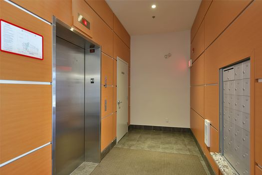 -056-065-1920x1282 at 309 - 5682 Wharf Avenue, Sechelt District, Sunshine Coast