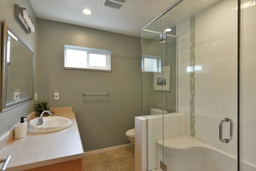 6274-fairway-avenue-sechelt-district-sunshine-coast-22 at 6274 Fairway Avenue, Sechelt District, Sunshine Coast