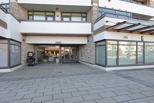 dsc_8726 at 504 - 5665 Teredo Street, Sechelt District, Sunshine Coast