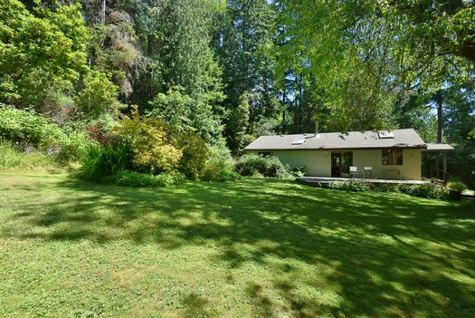 mar_6499 at 1533 Park Avenue, Roberts Creek, Sunshine Coast