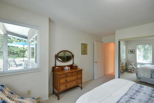 5761-wharf-avenue-sechelt-district-sunshine-coast-09 at 11 - 5761 Wharf Avenue, Sechelt District, Sunshine Coast