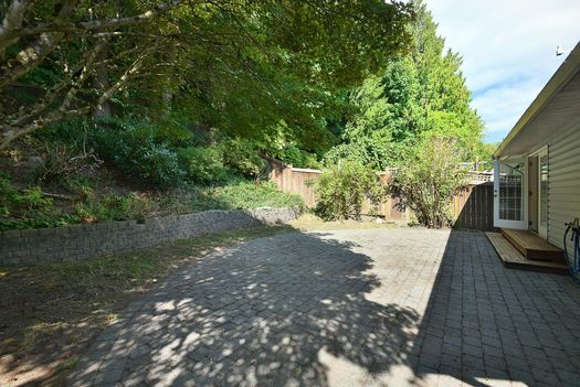 808-bayview-heights-road-gibsons-area-sunshine-coast-25 at 808 Bayview Heights Road, Gibsons & Area, Sunshine Coast