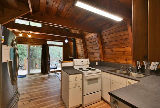 5569-sans-souci-road-halfmn-bay-secret-cv-redroofs-sunshine-coast-06 at 5569 Sans Souci Road, Halfmn Bay Secret Cv Redroofs, Sunshine Coast