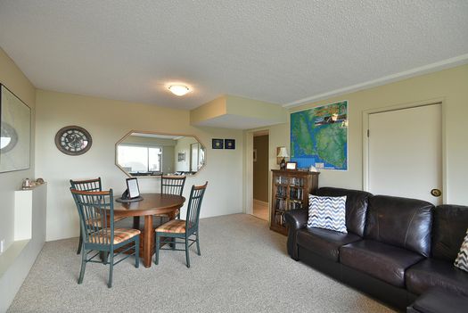 4926-laurel-avenue-sechelt-district-sunshine-coast-25 at 4926 Laurel Avenue, Sechelt District, Sunshine Coast