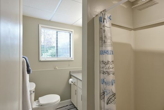 4926-laurel-avenue-sechelt-district-sunshine-coast-26 at 4926 Laurel Avenue, Sechelt District, Sunshine Coast