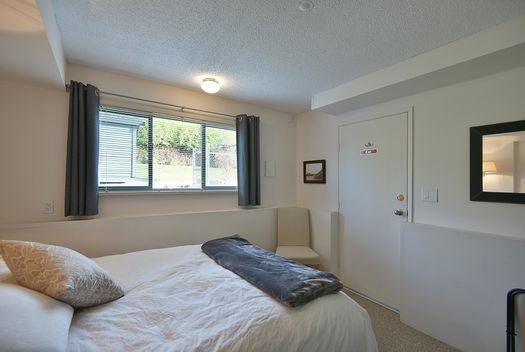 4926-laurel-avenue-sechelt-district-sunshine-coast-27 at 4926 Laurel Avenue, Sechelt District, Sunshine Coast