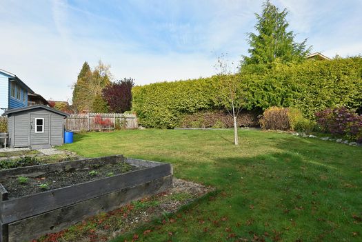 4926-laurel-avenue-sechelt-district-sunshine-coast-32 at 4926 Laurel Avenue, Sechelt District, Sunshine Coast