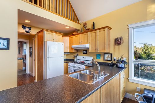 1051-gower-point-road-gibsons-area-sunshine-coast-07 at 1051 Gower Point Road, Gibsons & Area, Sunshine Coast