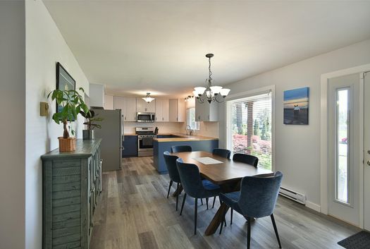 5784-medusa-street-sechelt-district-sunshine-coast-03 at 5784 Medusa Street, Sechelt District, Sunshine Coast