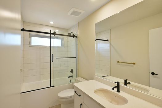 6555-n-gale-avenue-sechelt-district-sunshine-coast-37 at 6555 N Gale Avenue, Sechelt District, Sunshine Coast