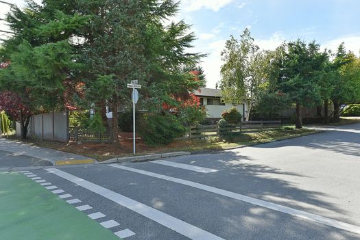 5619-trail-avenue-sechelt-district-sunshine-coast-19 at 5619 Trail Avenue, Sechelt District, Sunshine Coast