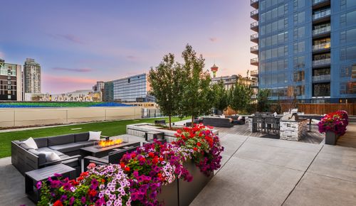 Amenities-playground at 530 3 Street Southeast, Calgary