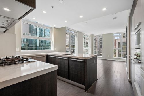 14-web-or-mls-902-1351-continental-st_014 at 902 - 1351 Continental Street, Downtown VW, Vancouver West
