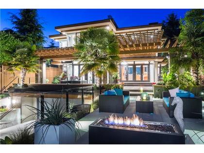 V1068411_801_942 at 2525 Bellevue Ave, Dundarave, West Vancouver