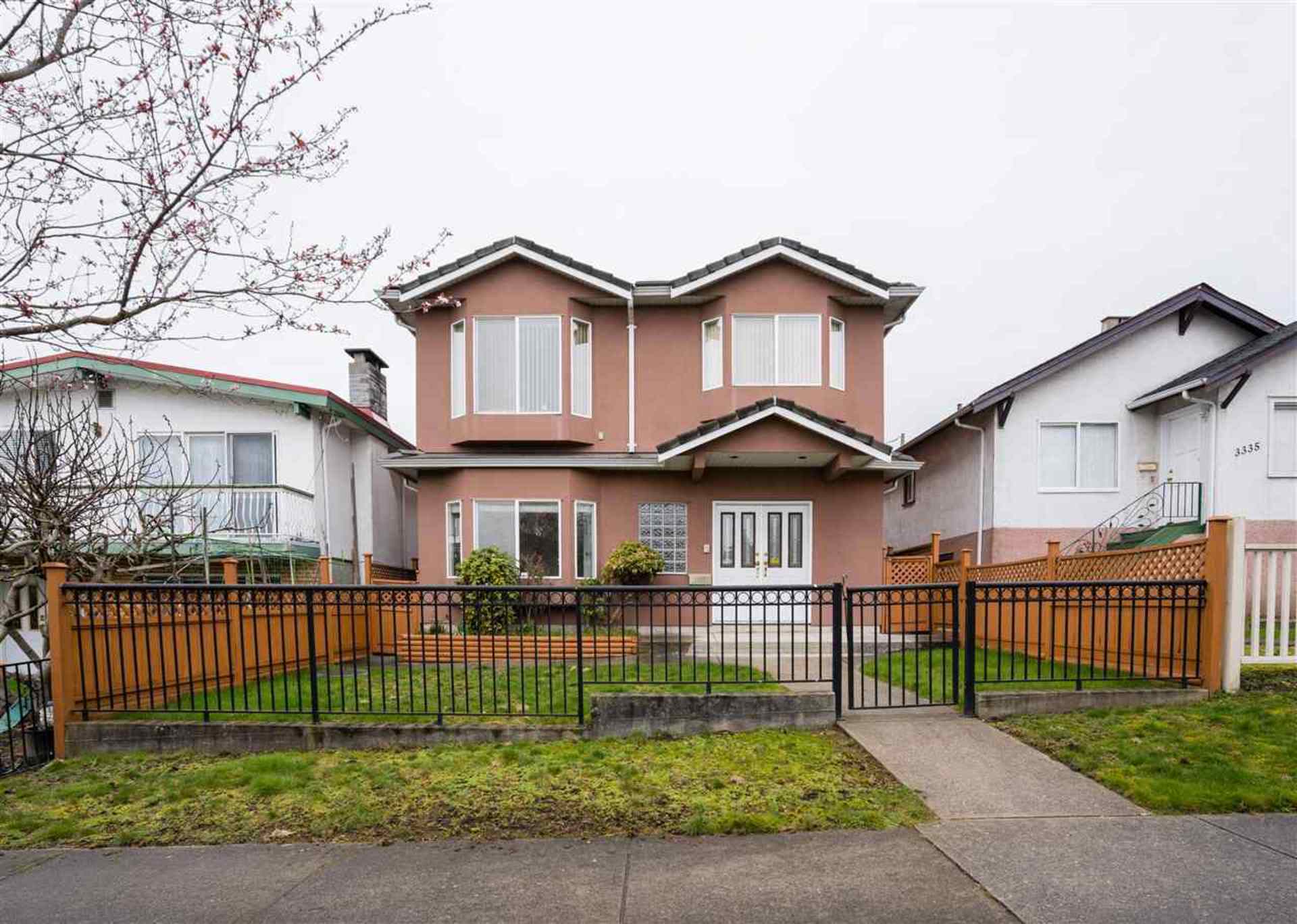 3333 Venables Street, Renfrew VE, Vancouver East by Andrew Wan Real Estate Advisor 3333 Venables Street, Renfrew VE, Vancouver East