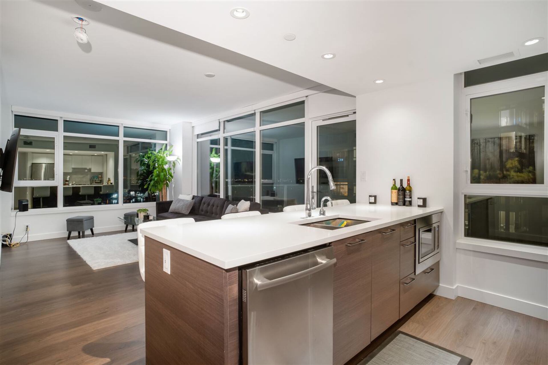 1607 - 8538 River District Crossing, South Marine, Vancouver East by Andrew Wan Real Estate Advisor 1607 - 8538 River District Crossing, South Marine, Vancouver East