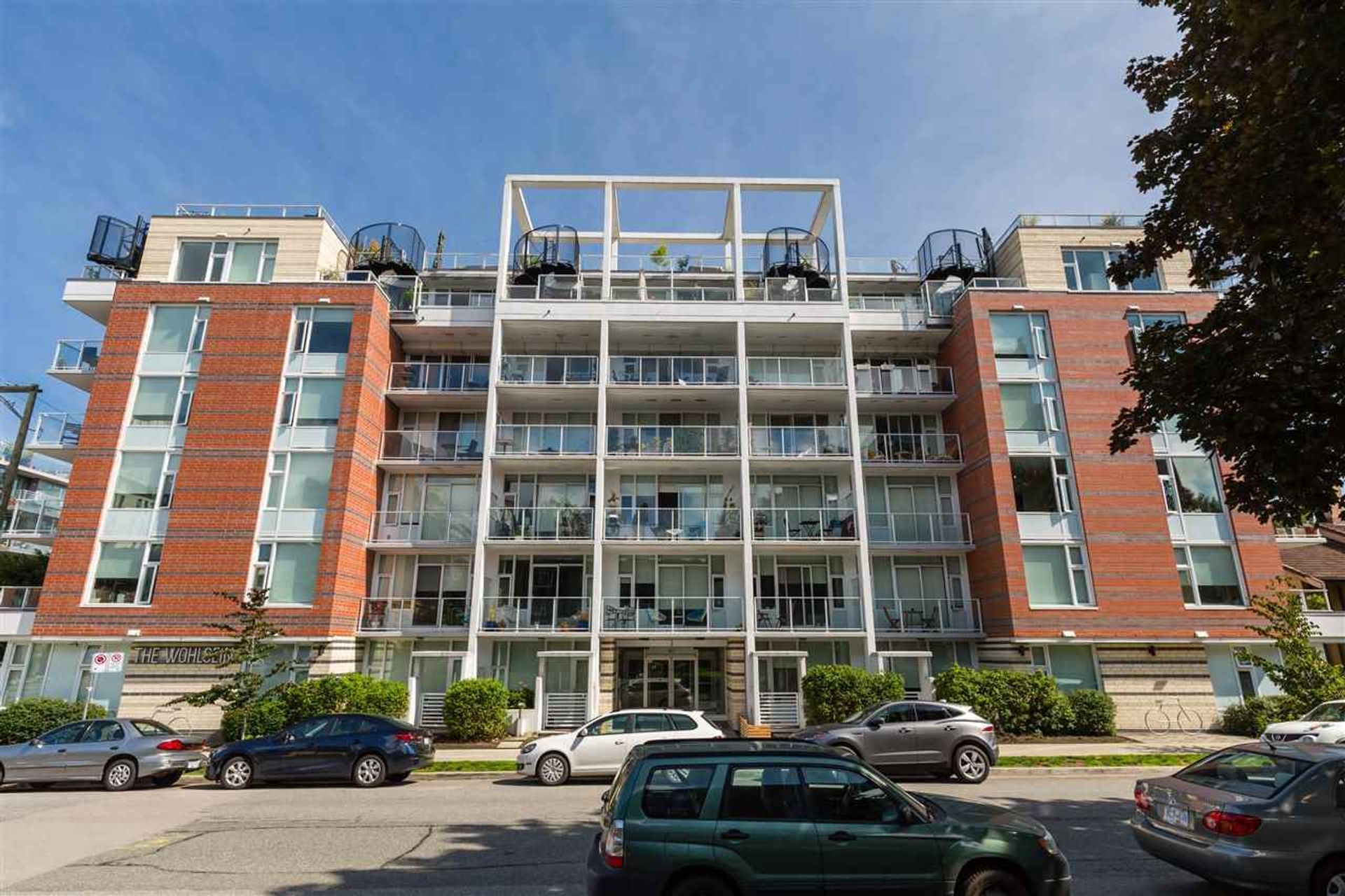 310 - 311 E 6th Avenue, Mount Pleasant VE, Vancouver East by Andrew Wan Real Estate Advisor 310 - 311 E 6th Avenue, Mount Pleasant VE, Vancouver East