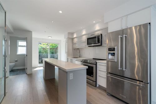 2358-western-avenue-central-lonsdale-north-vancouver-05 at 17 - 2358 Western Avenue, Central Lonsdale, North Vancouver 2358-western-avenue-central-lonsdale-north-vancouver-05 at 17 - 2358 Western Avenue, Central Lonsdale, North Vancouver