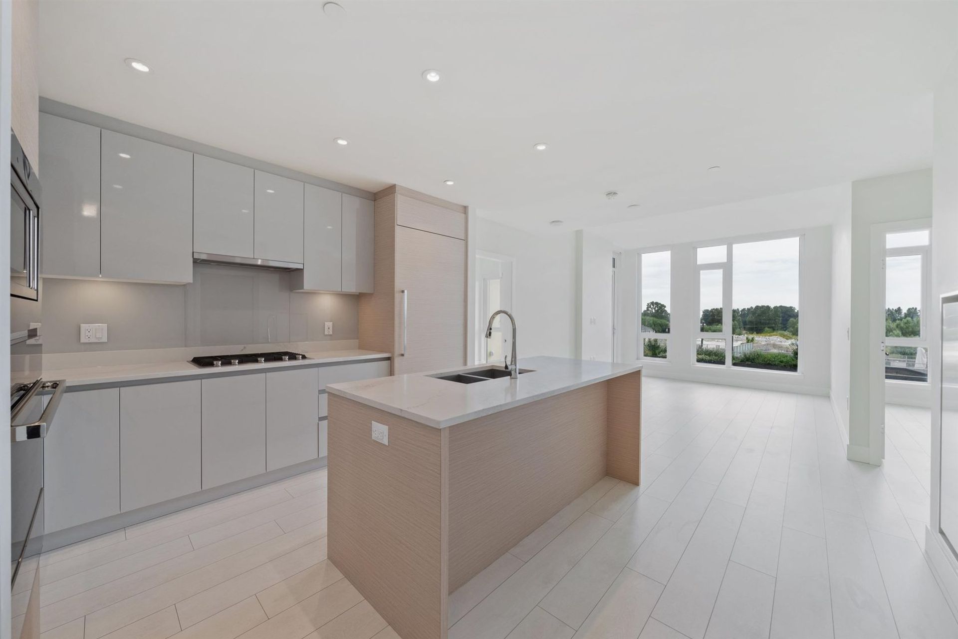 519 - 3538 Sawmill Crescent, South Marine, Vancouver East by Andrew Wan Real Estate Advisor 519 - 3538 Sawmill Crescent, South Marine, Vancouver East