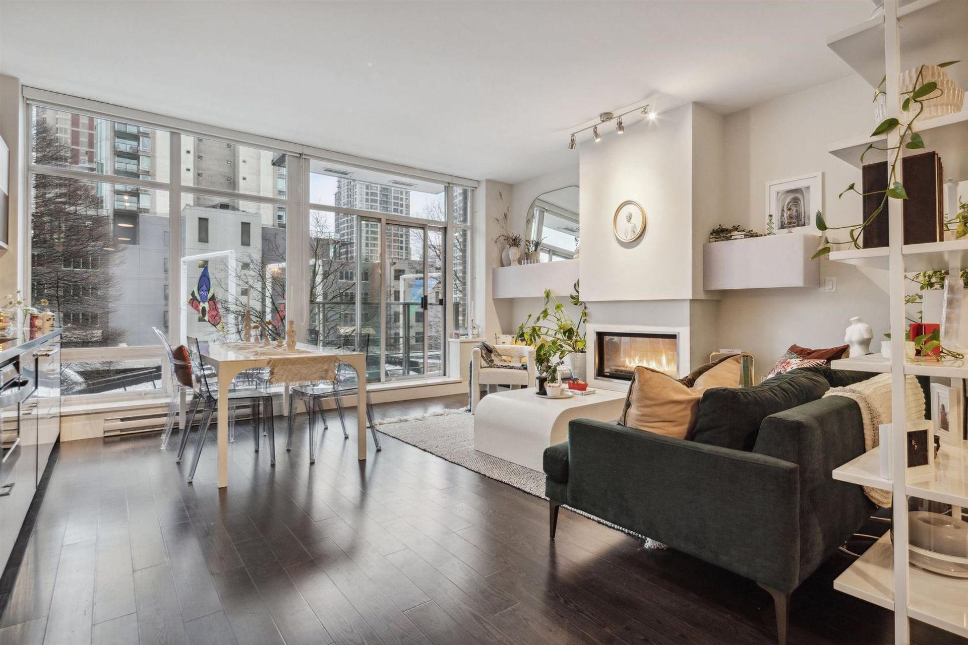 202 - 535 Smithe Street, Downtown VW, Vancouver West by Andrew Wan Real Estate Advisor 202 - 535 Smithe Street, Downtown VW, Vancouver West