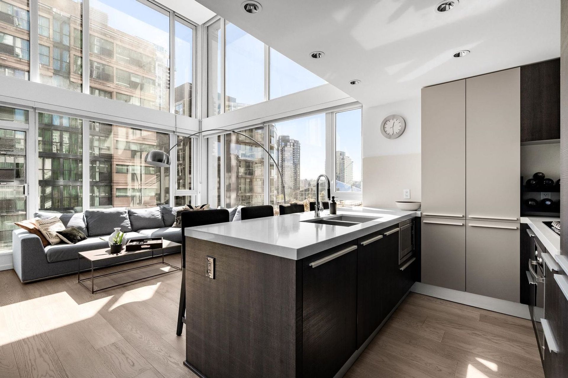 607 - 1351 Continental Street, Downtown VW, Vancouver West by Andrew Wan Real Estate Advisor 607 - 1351 Continental Street, Downtown VW, Vancouver West