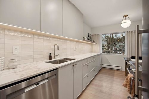 3080-lonsdale-avenue-upper-lonsdale-north-vancouver-08 at 209 - 3080 Lonsdale Avenue, Upper Lonsdale, North Vancouver