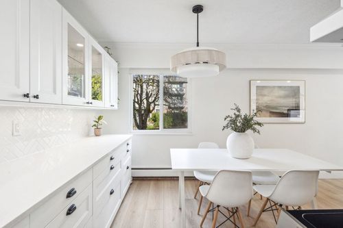 3080-lonsdale-avenue-upper-lonsdale-north-vancouver-06 at 208 - 3080 Lonsdale Avenue, Upper Lonsdale, North Vancouver