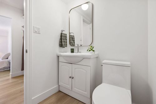 3080-lonsdale-avenue-upper-lonsdale-north-vancouver-18 at 208 - 3080 Lonsdale Avenue, Upper Lonsdale, North Vancouver