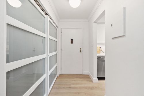 3080-lonsdale-avenue-upper-lonsdale-north-vancouver-22 at 208 - 3080 Lonsdale Avenue, Upper Lonsdale, North Vancouver