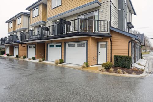 9800-granville-avenue-mclennan-north-richmond-25 at 1 - 9800 Granville Avenue, McLennan North, Richmond