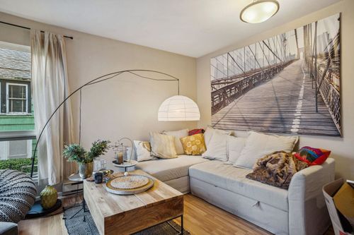 2110-cornwall-avenue-kitsilano-vancouver-west-04 at 201 - 2110 Cornwall Avenue, Kitsilano, Vancouver West