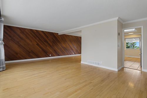 2291-dorman-drive-montecito-burnaby-north-04 at 2291 Dorman Drive, Montecito, Burnaby North