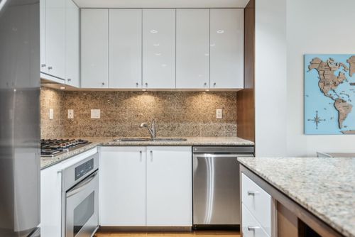 1005-beach-avenue-west-end-vw-vancouver-west-05 at 605 - 1005 Beach Avenue, West End VW, Vancouver West