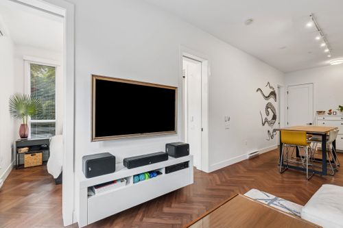 14968-101a-avenue-guildford-north-surrey-05 at 104 - 14968 101a Avenue, Guildford, North Surrey