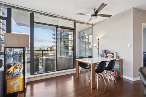 6888-alderbridge-way-brighouse-richmond-05 at 808 - 6888 Alderbridge Way, Brighouse, Richmond