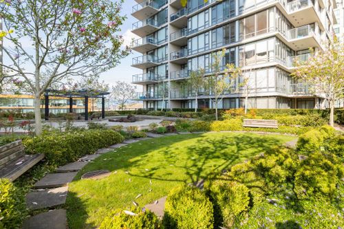 6888-alderbridge-way-brighouse-richmond-29 at 808 - 6888 Alderbridge Way, Brighouse, Richmond