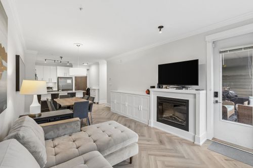 159-w-22nd-street-central-lonsdale-north-vancouver-06 at 107 - 159 W 22nd Street, Central Lonsdale, North Vancouver