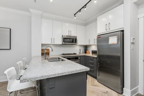 159-w-22nd-street-central-lonsdale-north-vancouver-14 at 107 - 159 W 22nd Street, Central Lonsdale, North Vancouver