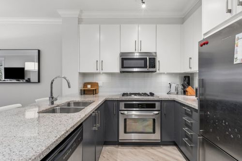 159-w-22nd-street-central-lonsdale-north-vancouver-15 at 107 - 159 W 22nd Street, Central Lonsdale, North Vancouver