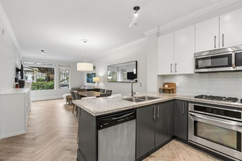 159-w-22nd-street-central-lonsdale-north-vancouver-16 at 107 - 159 W 22nd Street, Central Lonsdale, North Vancouver