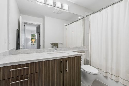 159-w-22nd-street-central-lonsdale-north-vancouver-21 at 107 - 159 W 22nd Street, Central Lonsdale, North Vancouver