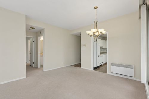 4830-bennett-street-metrotown-burnaby-south-09 at 802 - 4830 Bennett Street, Metrotown, Burnaby South